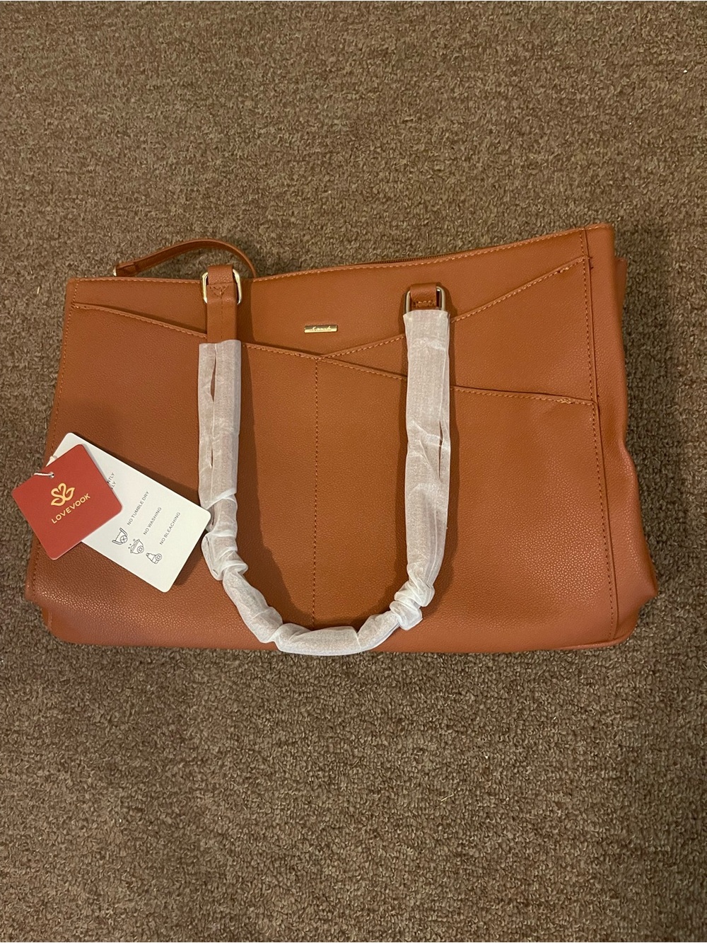 NWT Women’s Tan Laptop Bag Lovevook